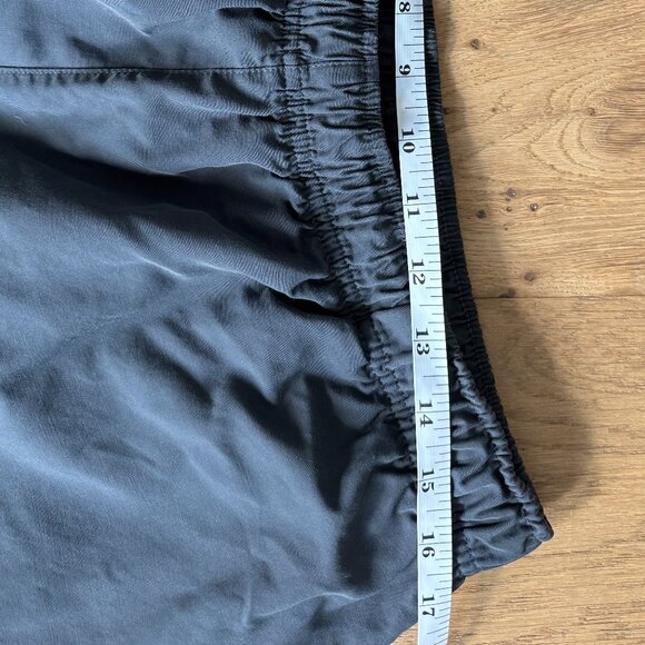 Nike Dark Gray Cargo Joggers - Picture 6 of 6